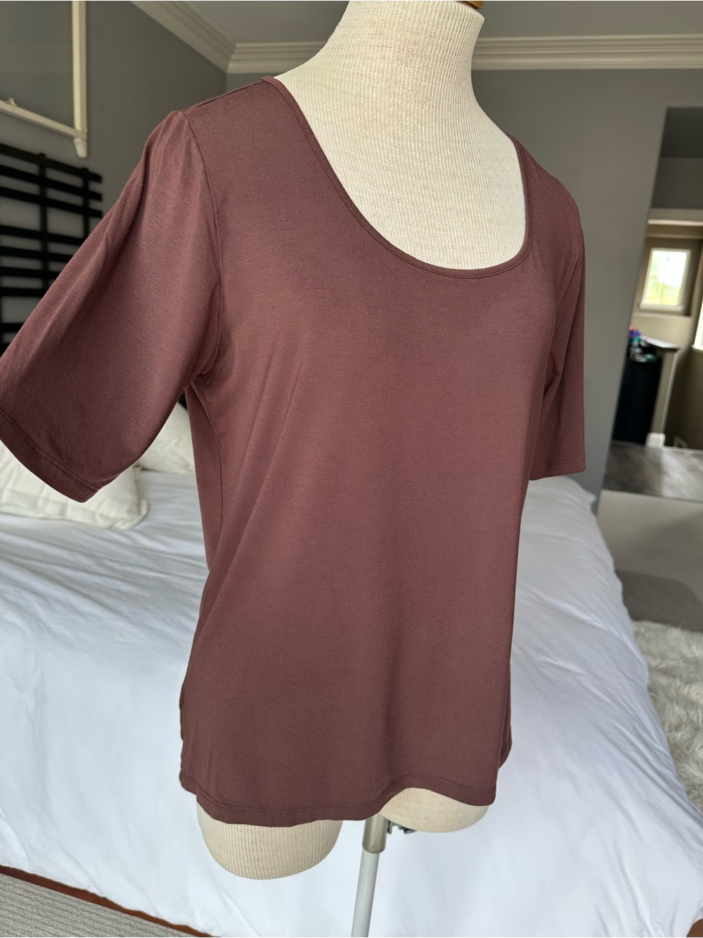 Ann Taylor Scoop Neck Short Sleeve Top - Chocolate Brown, size large - Picture 1 of 9